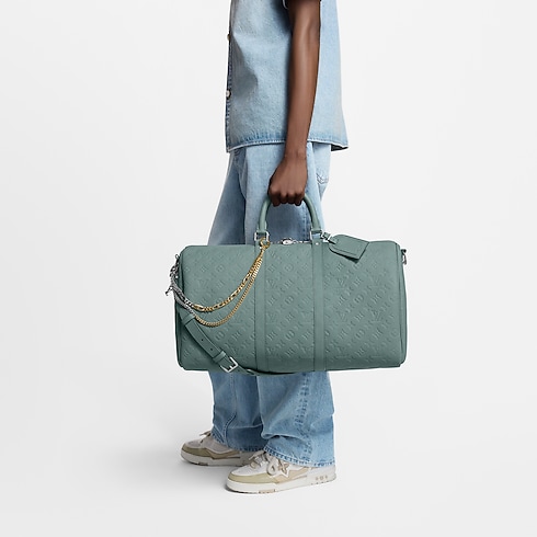 LV Figaro Chain Belt S00 in Men's Accessories Key Holders and Bag Charms collections by Louis Vuitton (Product zoom)