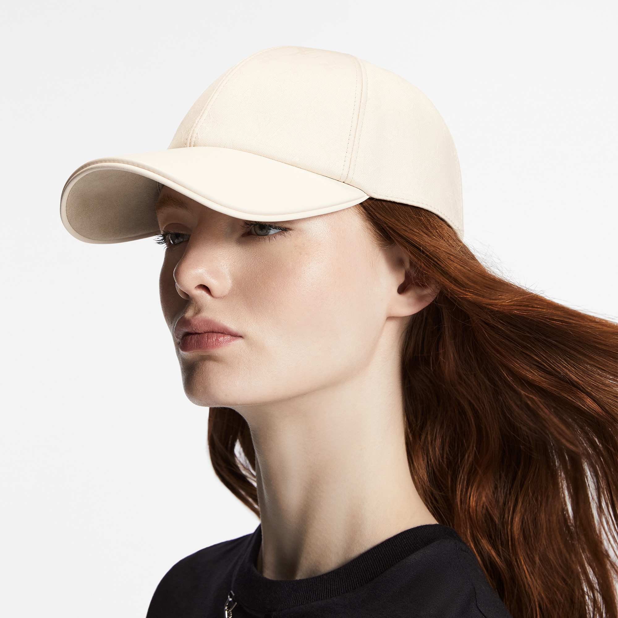 LV First Cap S00 in Women