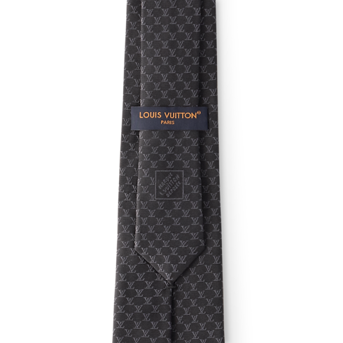 LV Fishnet Tie back view