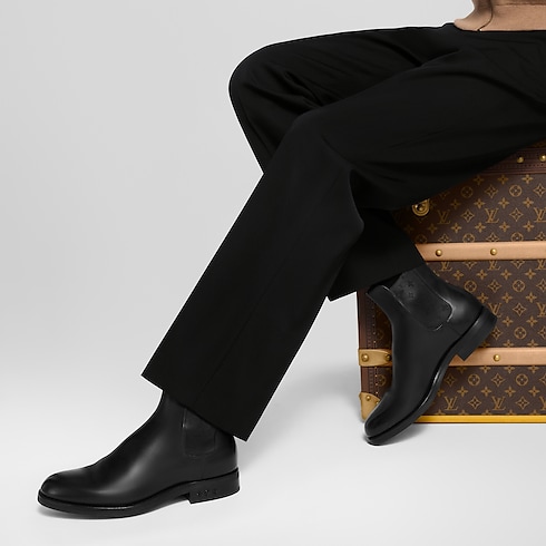 LV Flex Chelsea Boot in Men's Shoes Boots collections by Louis Vuitton (Product zoom)