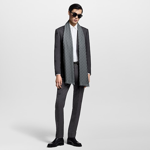 LV Flex Chelsea Boot in Men's Shoes Boots collections by Louis Vuitton (Product zoom)