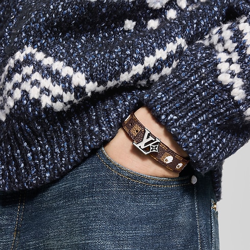 LV Flower Damier Phriendship Reversible Bracelet in Men's Fashion Jewelry Bracelets collections by Louis Vuitton (Product zoom)