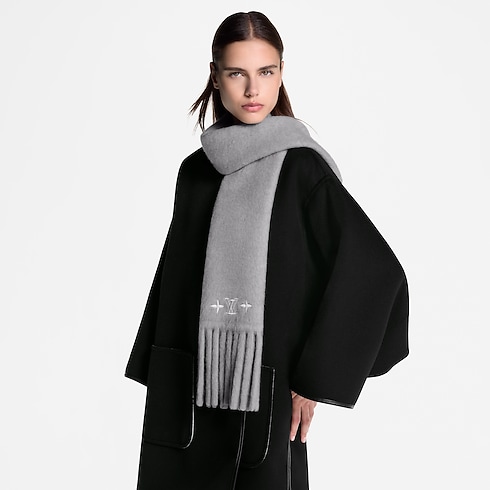 LV Fluffy Scarf S00 in Women's Accessories Scarves collections by Louis Vuitton (Product zoom)