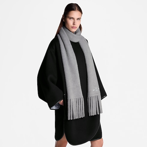 LV Fluffy Scarf S00 in Women's Accessories Scarves collections by Louis Vuitton (Product zoom)