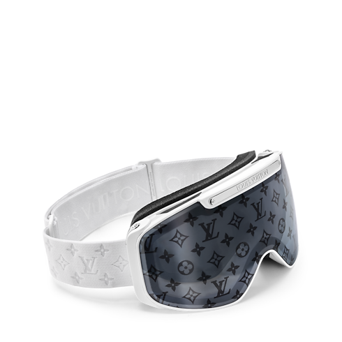 Blanc (Not Available)