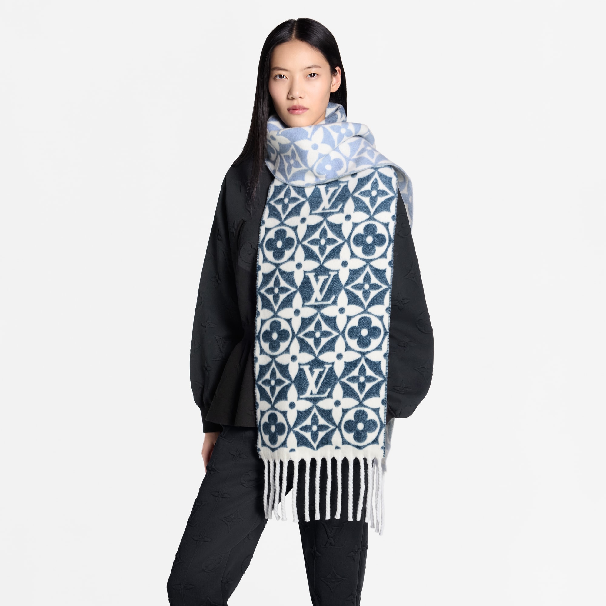 LV Frosty Gradient Scarf S00 in Women