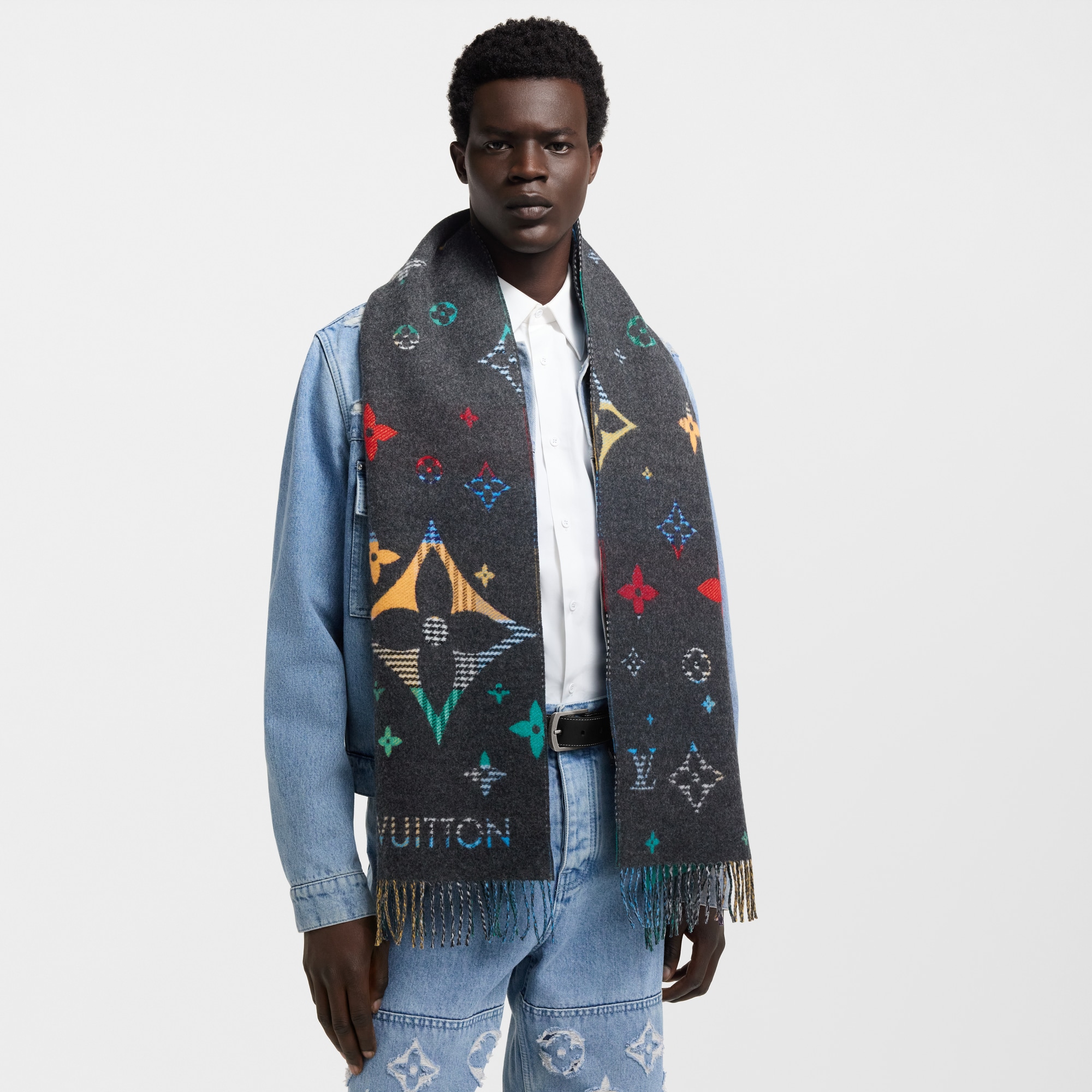 LV Galaxy Tartan Scarf S00 in Men