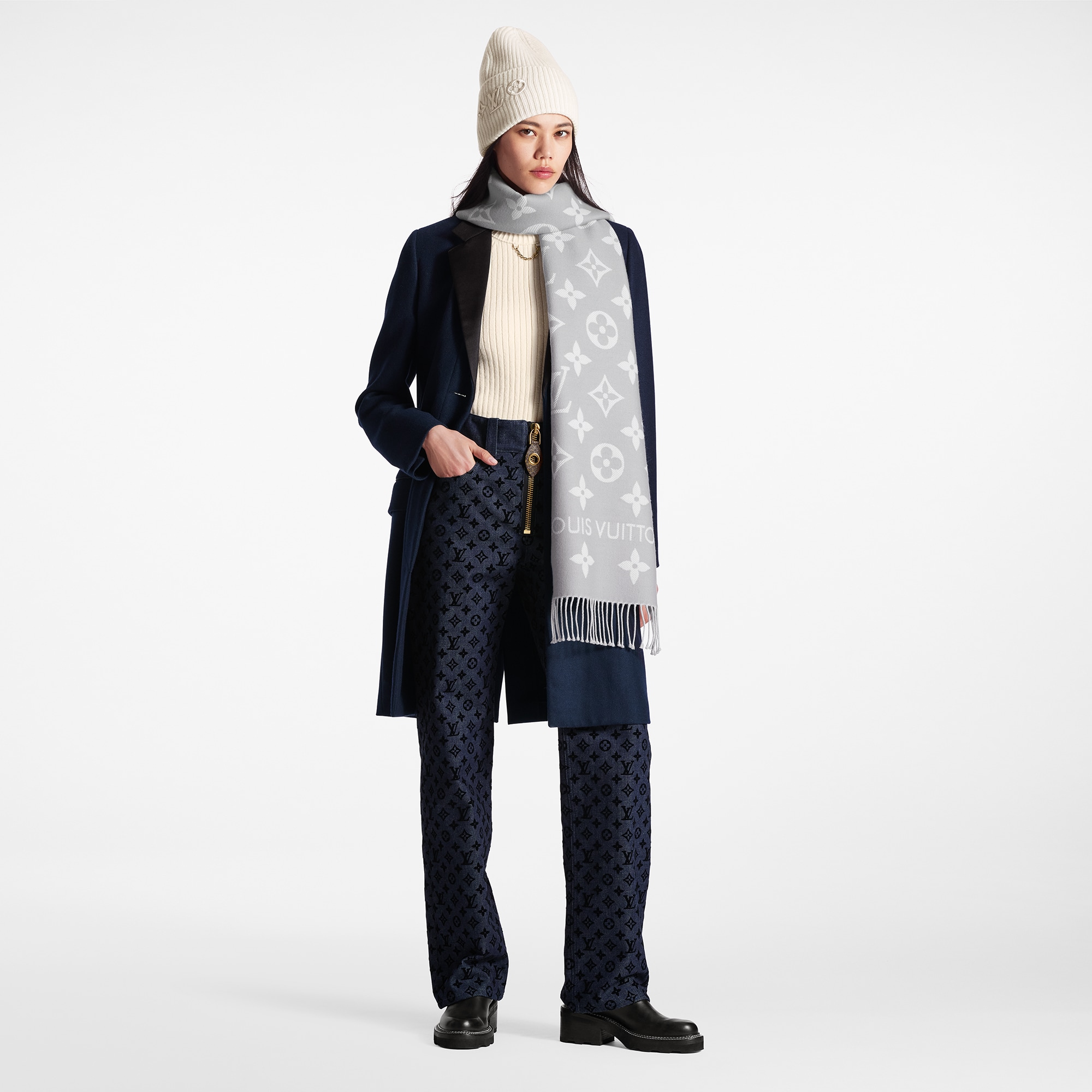 LV Headline Beanie S00 in Women