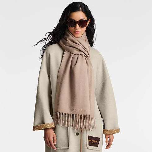 LV Icon Scarf S00 in Women's Accessories Scarves collections by Louis Vuitton (Product zoom)