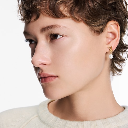 LV Iconic Louisa Earrings S00 in Women's Fashion Jewellery Earrings collections by Louis Vuitton (Product zoom)