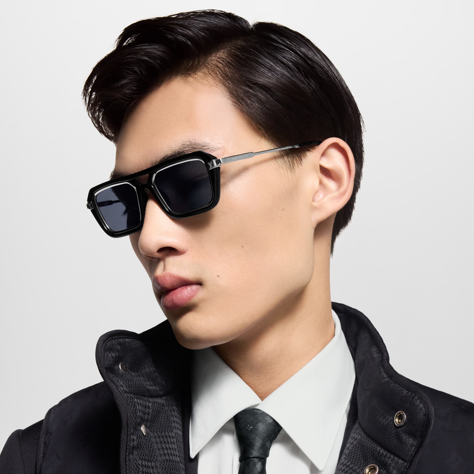 LV Legacy Pilot Square Sunglasses S00 in Men