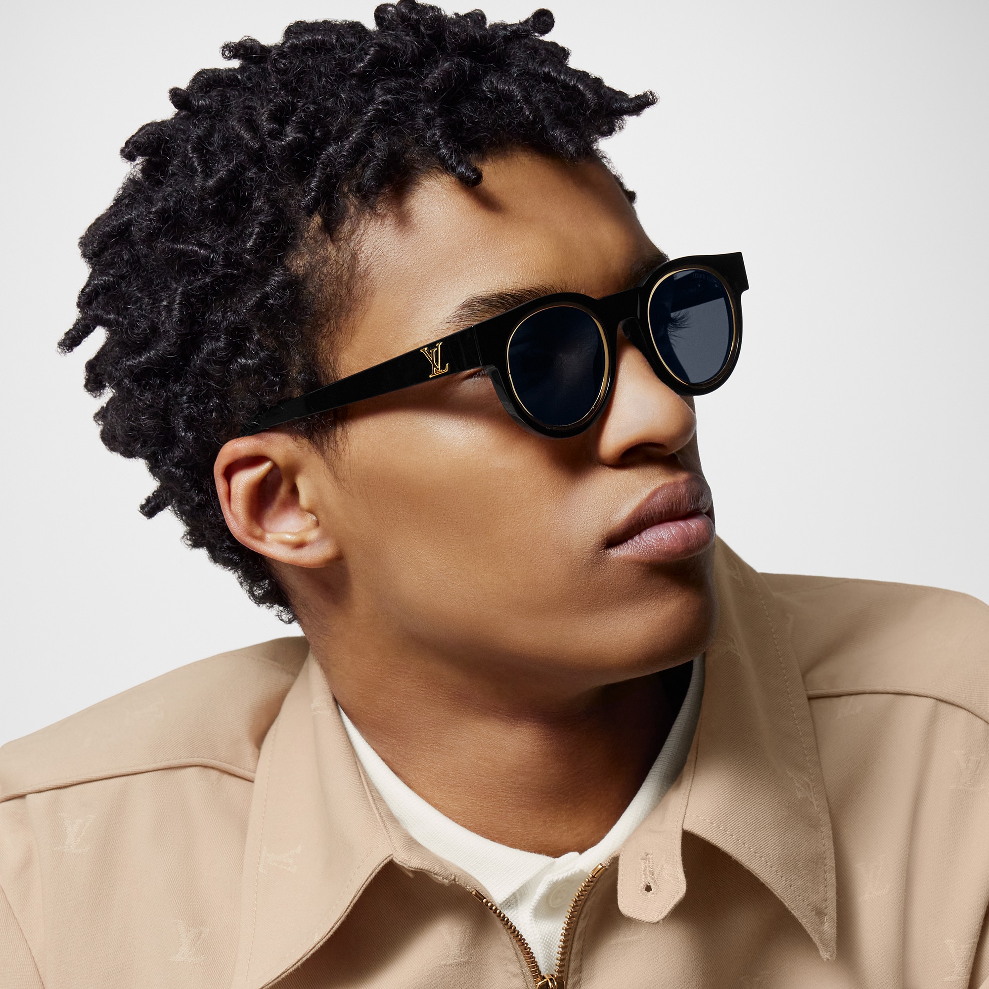 LV Legacy Round Sunglasses S00 in Men