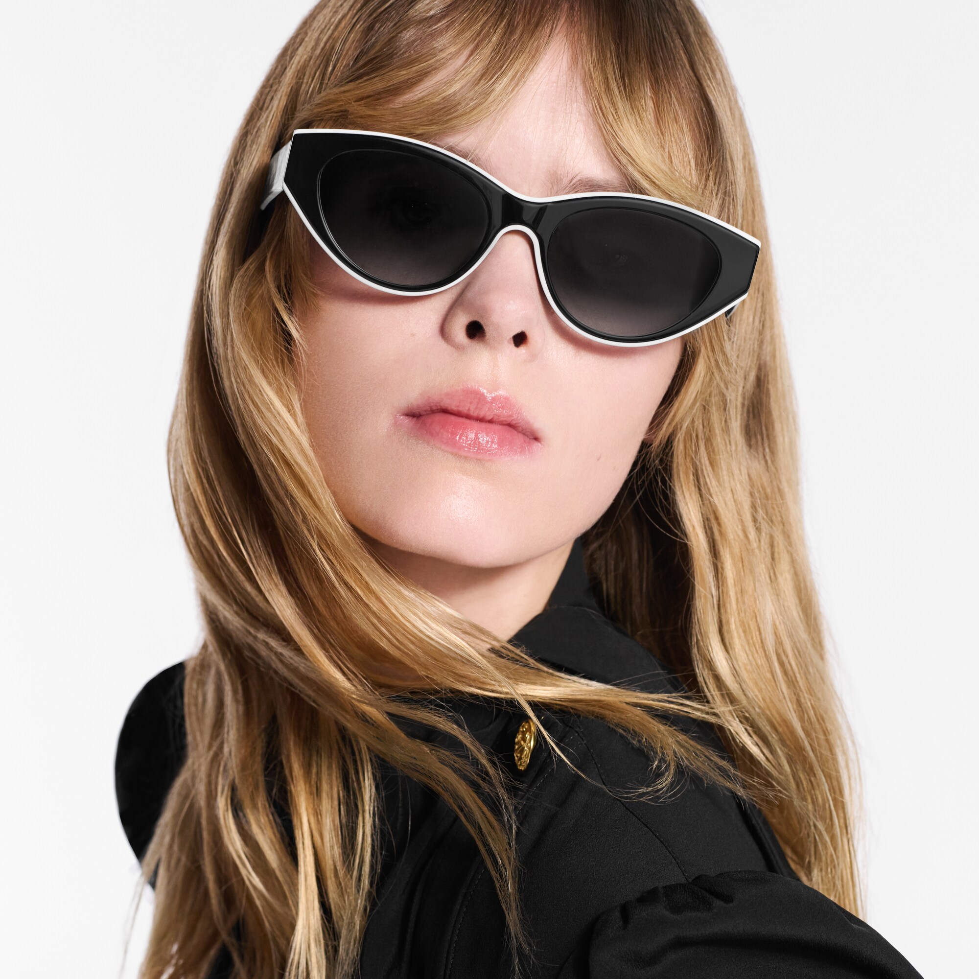 LV Line Cat Eye Sunglasses S00 in Women
