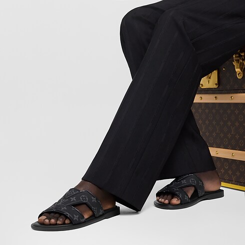 LV Oasis Mule in Men's Shoes All Shoes collections by Louis Vuitton (Product zoom)