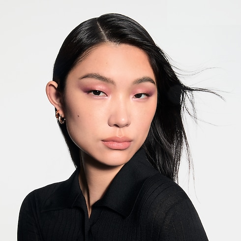 LV Ombres - Eyeshadow Palette in Perfumes and Beauty 's Eyes } collections by Louis Vuitton (Product zoom)