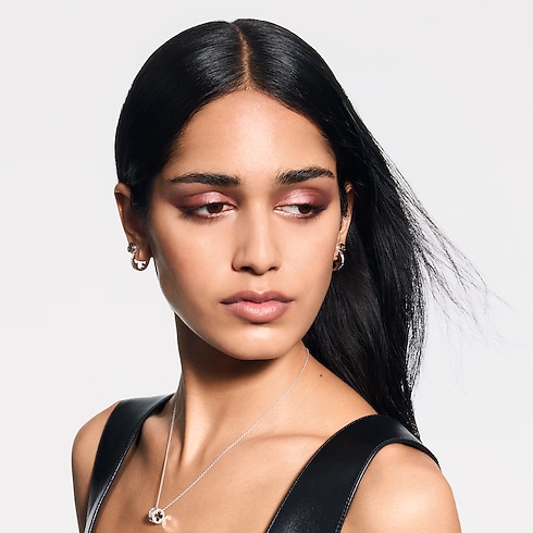 LV Ombres - Eyeshadow Palette in Perfumes and Beauty 's Eyes } collections by Louis Vuitton (Product zoom)