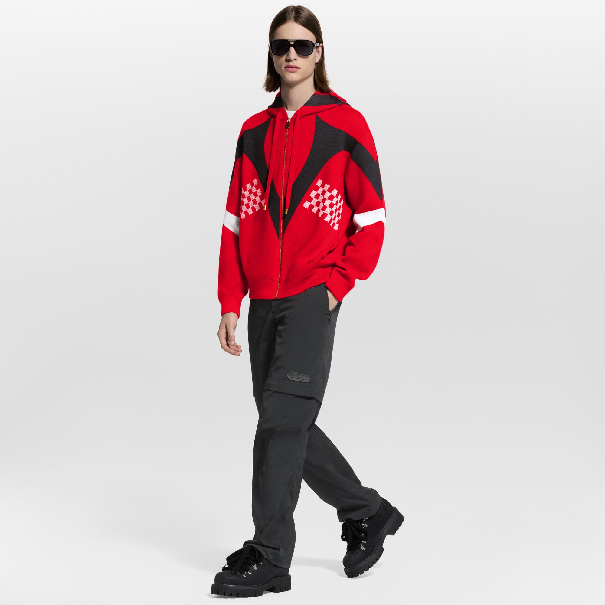 LV Remix Derby  in Men