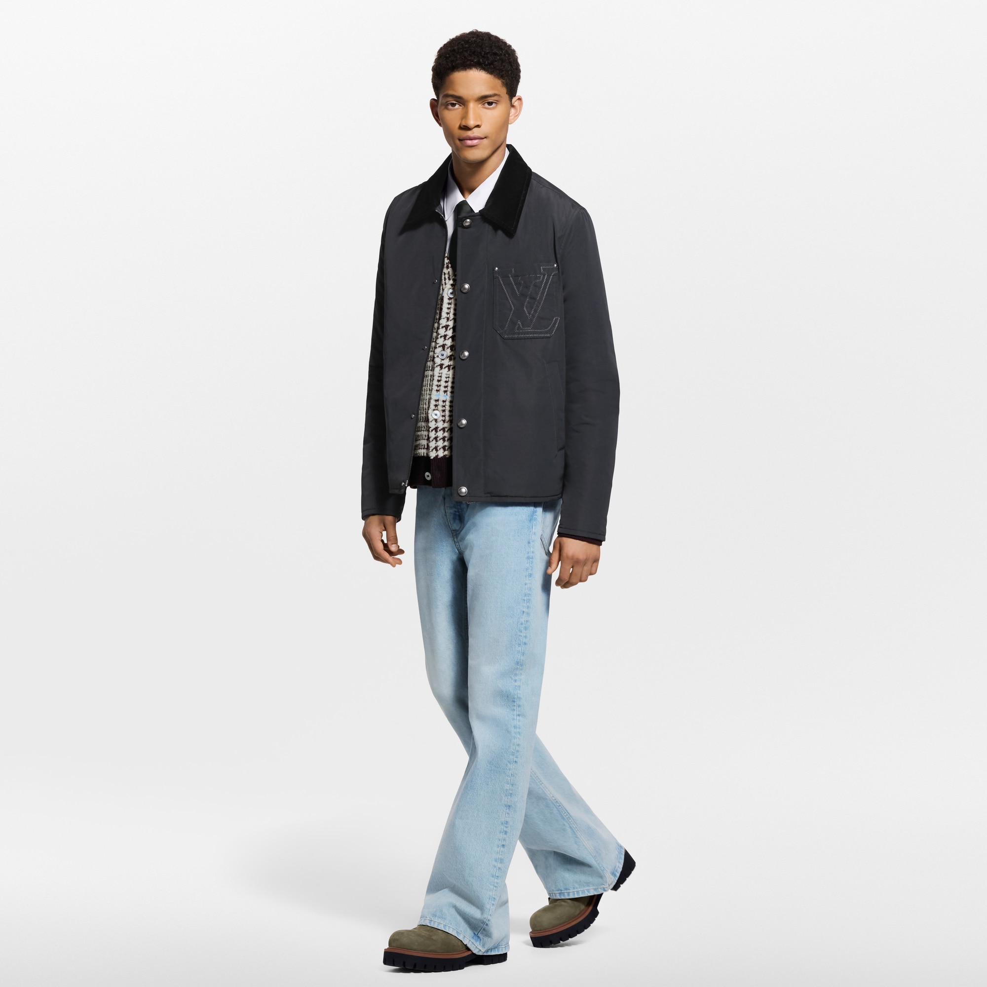 LV Remix Derby  in Men