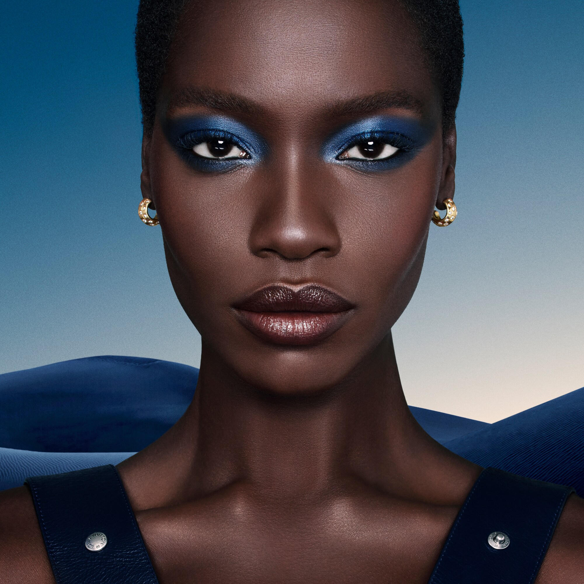 LV Rouge - Satin Lipstick  in Perfumes and Beauty 's Lips } collections by Louis Vuitton