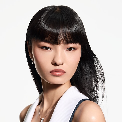 LV Rouge - Satin Lipstick in Perfumes and Beauty 's Lips } collections by Louis Vuitton (Product zoom)