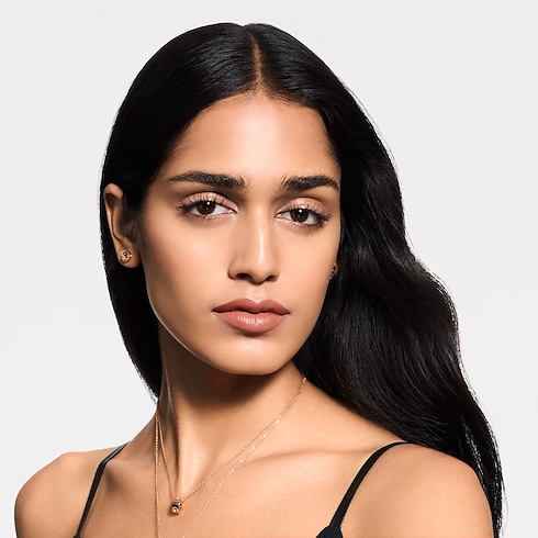 LV Rouge - Satin Lipstick in Perfumes and Beauty 's Lips } collections by Louis Vuitton (Product zoom)