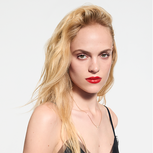 LV Rouge - Satin Lipstick in Perfumes and Beauty 's Lips } collections by Louis Vuitton (Product zoom)