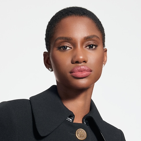 LV Rouge - Satin Lipstick in Perfumes and Beauty 's Lips } collections by Louis Vuitton (Product zoom)