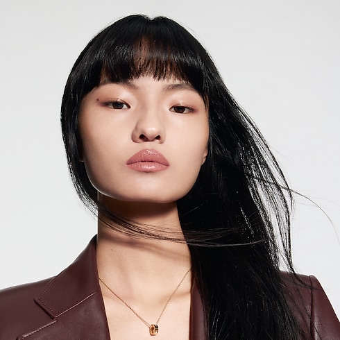 LV Rouge - Satin Lipstick in Perfumes and Beauty 's Lips } collections by Louis Vuitton (Product zoom)