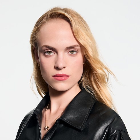 LV Rouge - Satin Lipstick Refill in Perfumes and Beauty 's Lips } collections by Louis Vuitton (Product zoom)