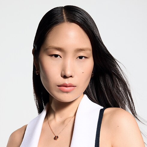 LV Rouge - Satin Lipstick Refill in Perfumes and Beauty 's Lips } collections by Louis Vuitton (Product zoom)