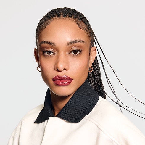 LV Rouge - Satin Lipstick Refill in Perfumes and Beauty 's Lips } collections by Louis Vuitton (Product zoom)