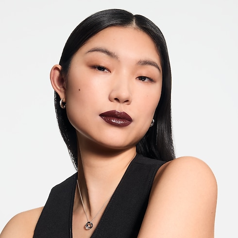 LV Rouge - Satin Lipstick Refill in Perfumes and Beauty 's Lips } collections by Louis Vuitton (Product zoom)