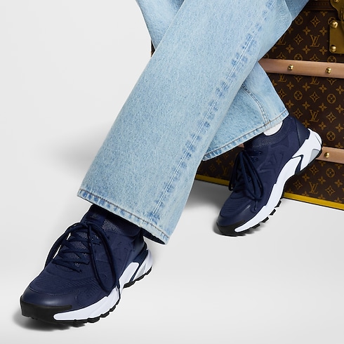 LV Runner Tatic Sneaker in Men's Shoes Sneakers collections by Louis Vuitton (Product zoom)