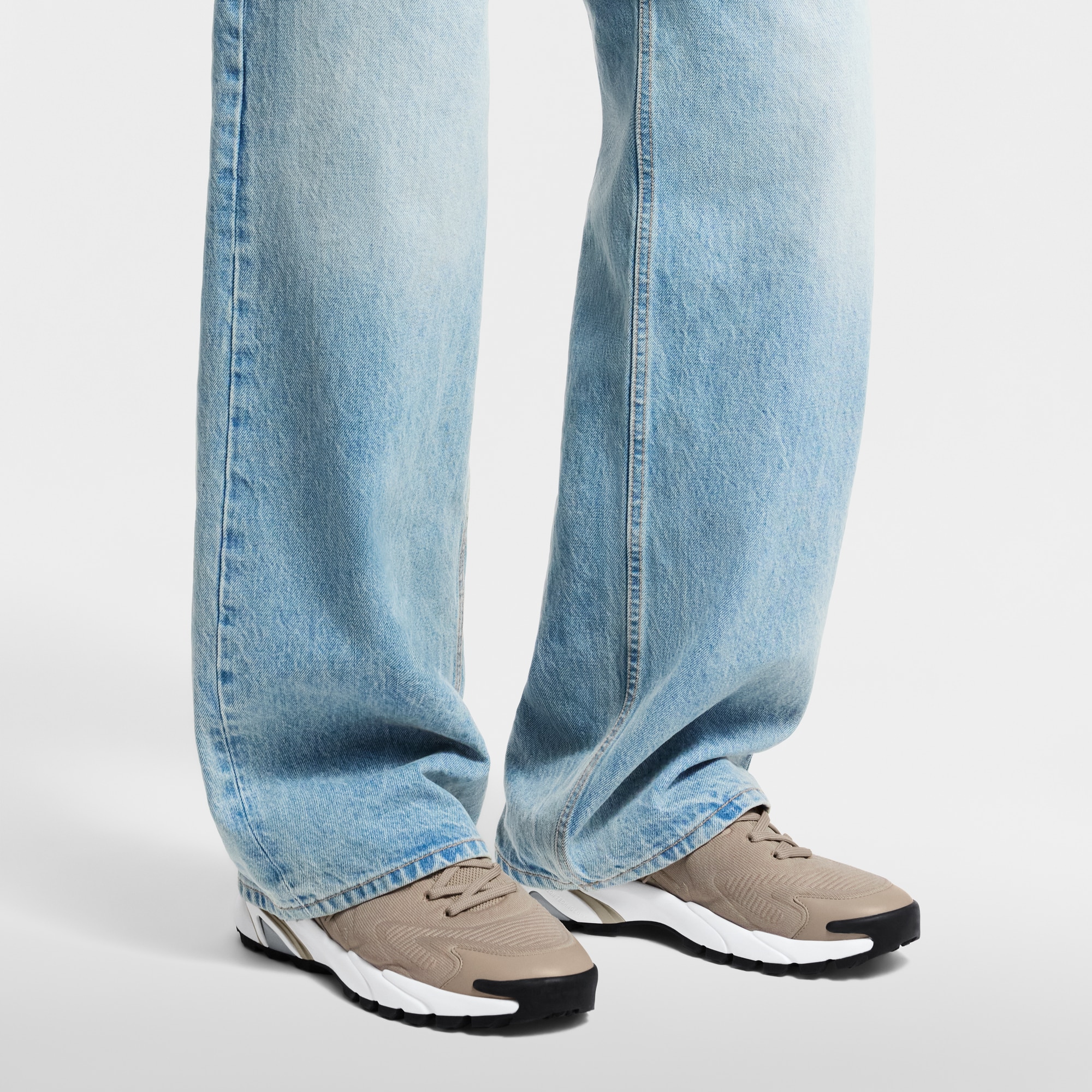 LV Runner Tatic Sneaker  in Men