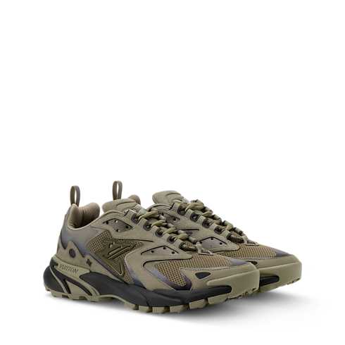 LV Runner Tatic Sneaker in Men's Shoes Sneakers collections by Louis Vuitton (Product zoom)