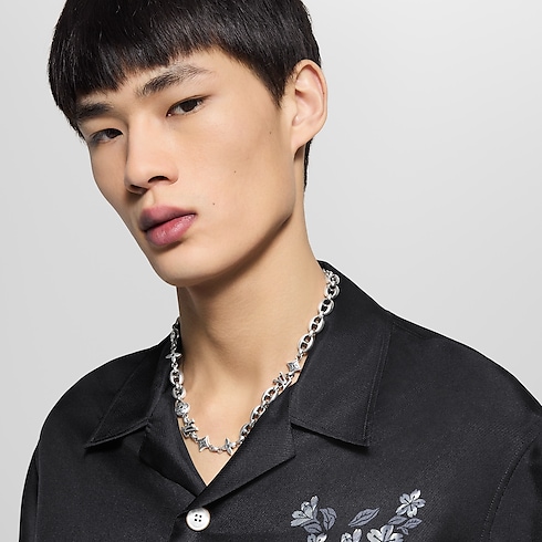 LV Sailor Medium Chain Necklace S00 in Men's Fashion Jewelry Necklaces and Pendants collections by Louis Vuitton (Product zoom)