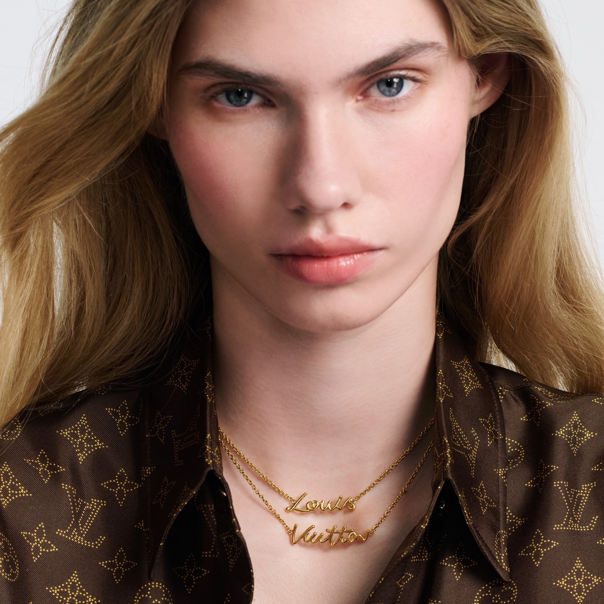 LV Script Necklace S00 in Women