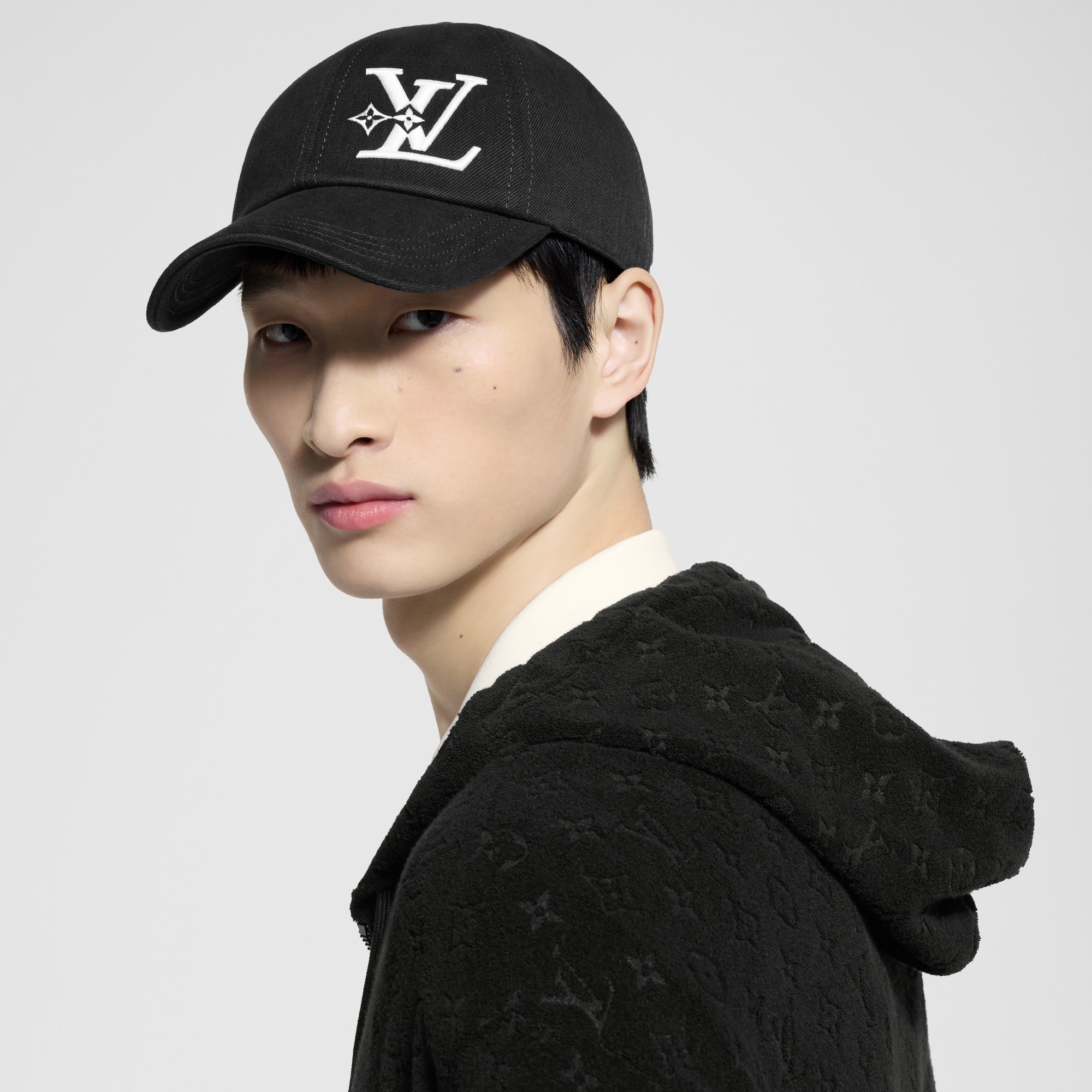 LV Smash Cap S00 in Men