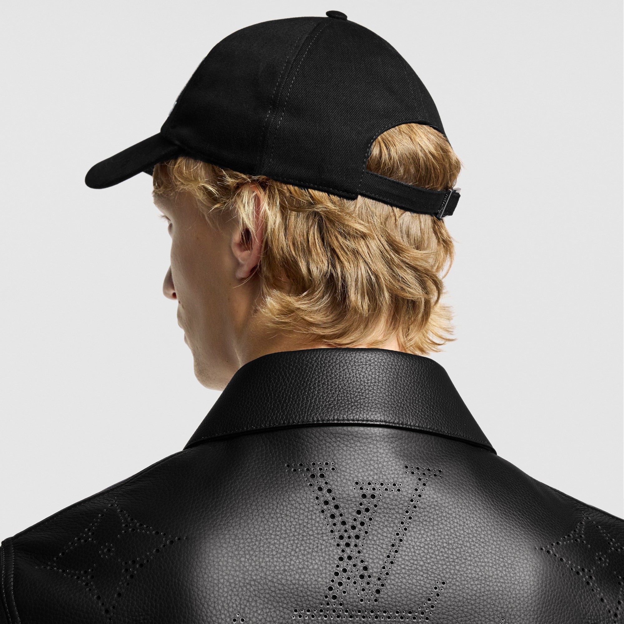 LV Smash Wool Cap S00 in Men