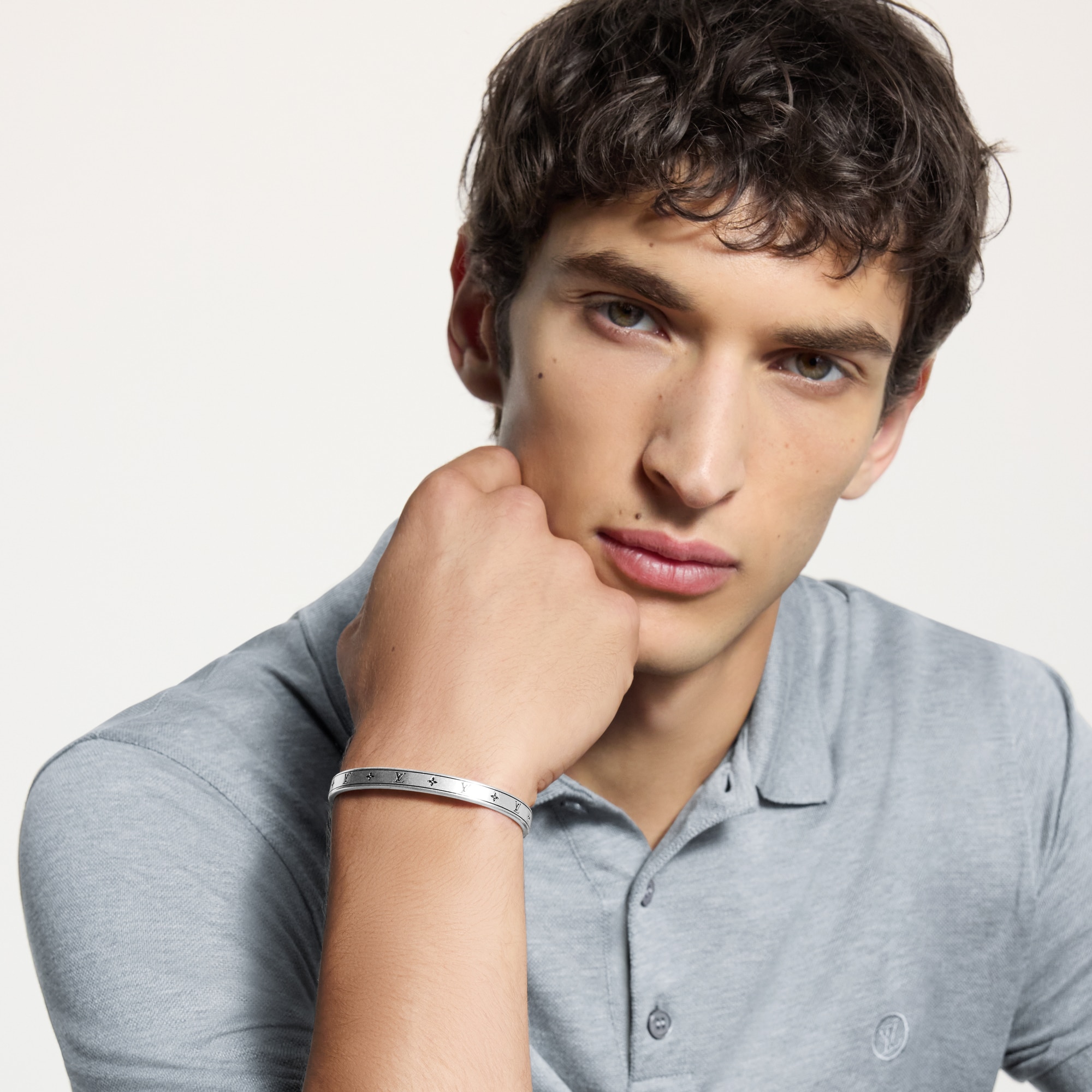 LV Spike Bangle Bracelet S00 in Men