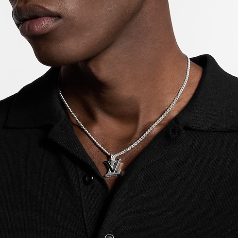 LV Spike Pendant S00 in Men's Fashion Jewelry Necklaces and Pendants collections by Louis Vuitton (Product zoom)