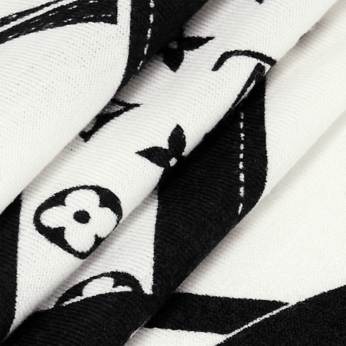 LV Straps Triangle S00 in Women's Accessories Silk Squares and Bandeaux collections by Louis Vuitton (Product zoom)