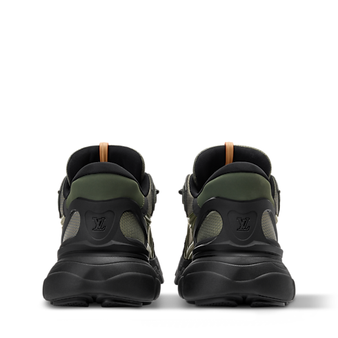 LV Summit Sneaker in Men's Shoes Sneakers collections by Louis Vuitton (Product zoom)