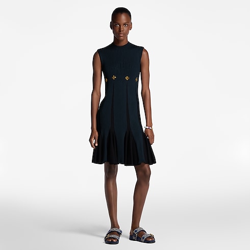 LV Sunset Flat Comfort Sandal in Women's Shoes Sandals and Espadrilles collections by Louis Vuitton (Product zoom)