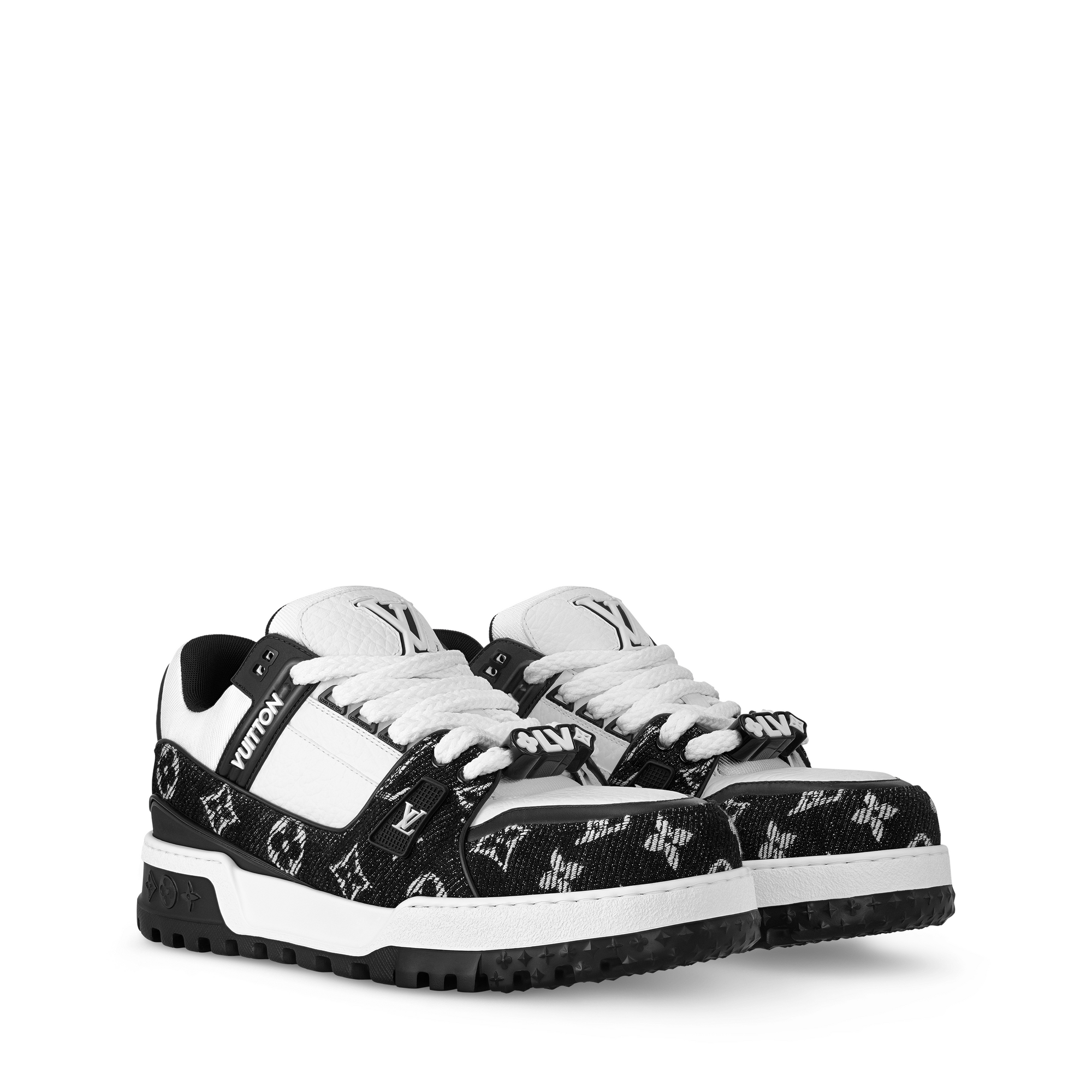 LV Trainer Maxi Sneaker  in Men