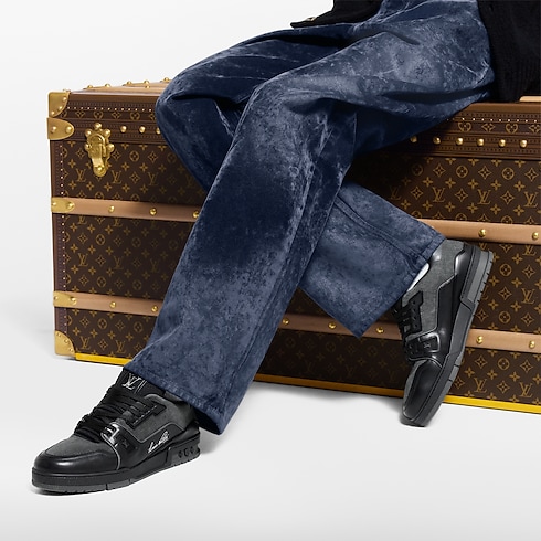 LV Trainer Sneaker in Men's Shoes Sneakers collections by Louis Vuitton (Product zoom)