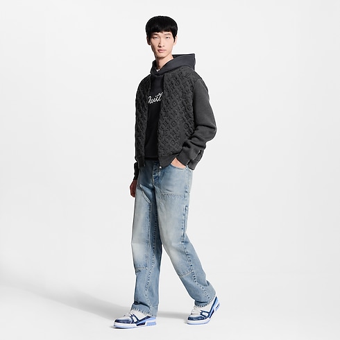 LV Trainer Sneaker in Men's Shoes Sneakers collections by Louis Vuitton (Product zoom)