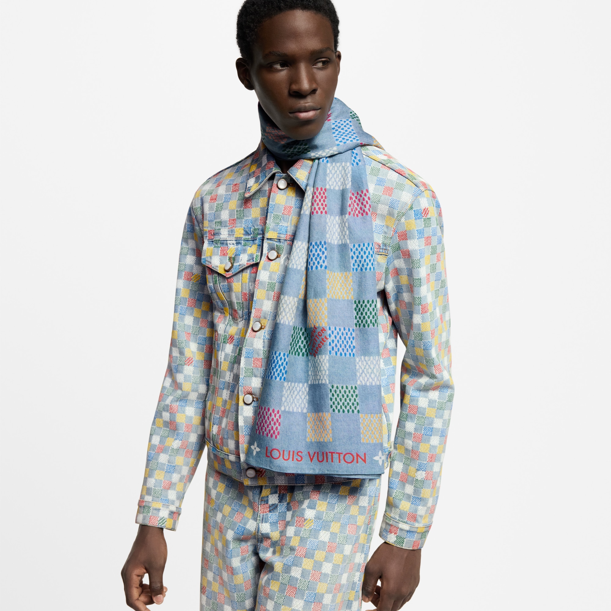 LV Vers Damier Denim Stole S00 in Men