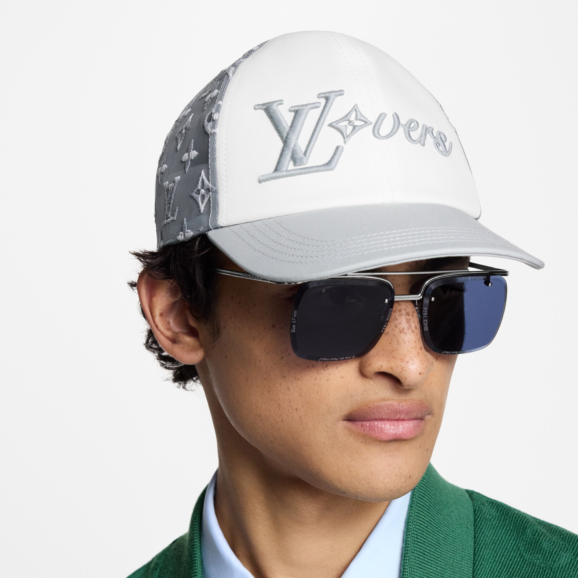 LV Vers Mesh Cap S00 in Men