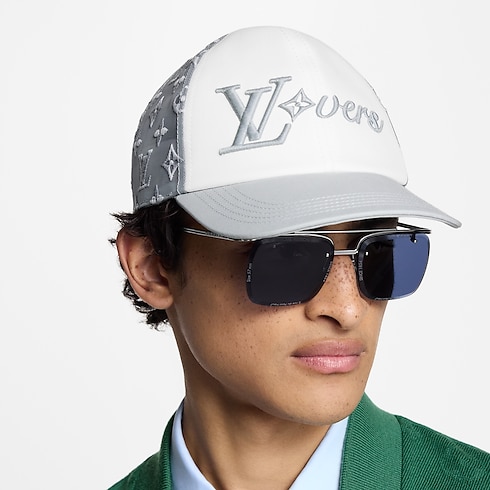 LV Vers Mesh Cap S00 in Men's Accessories Hats, Beanies and Gloves collections by Louis Vuitton (Product zoom)